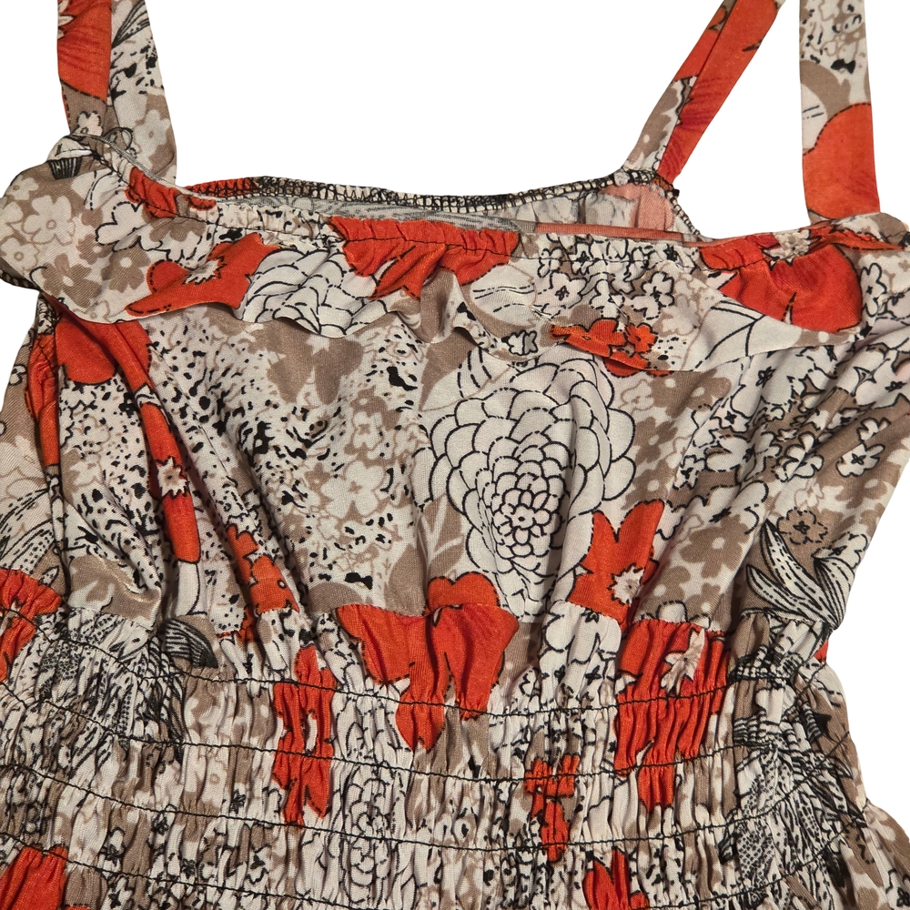 Charming Floral Dress in Red and Beige - Picture 2 of 2